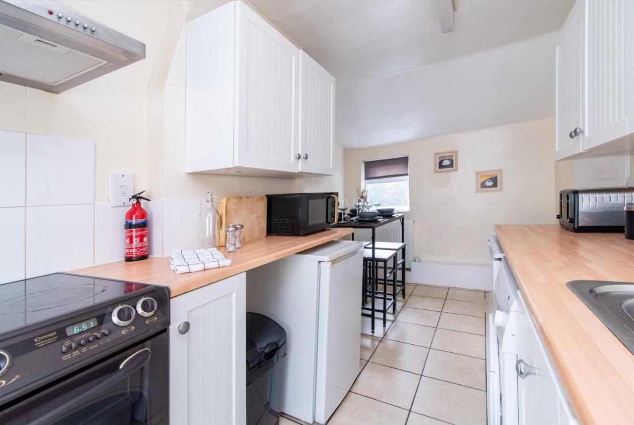 Characterful 2 Bedroom Apartment - Central Location Castle Donington Exterior foto